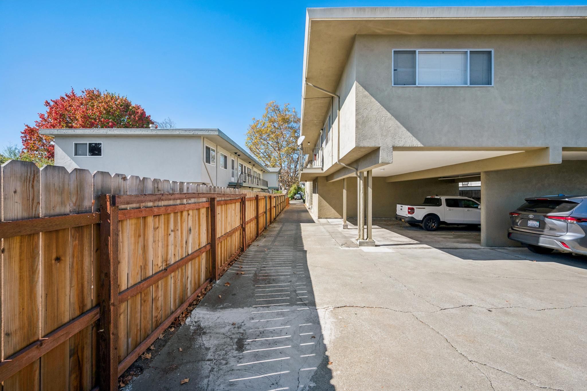 1526 Verdi St