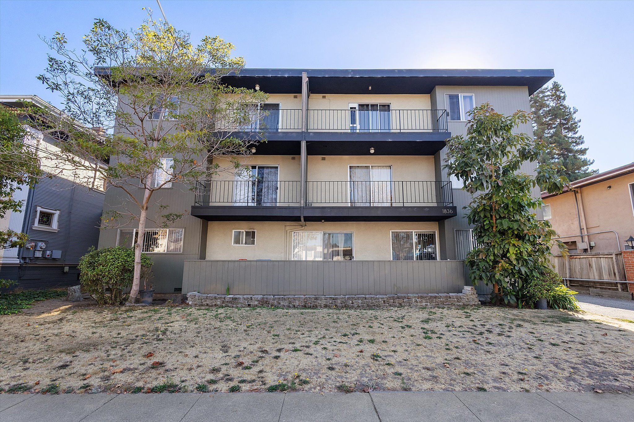 1836 Central Ave #J
