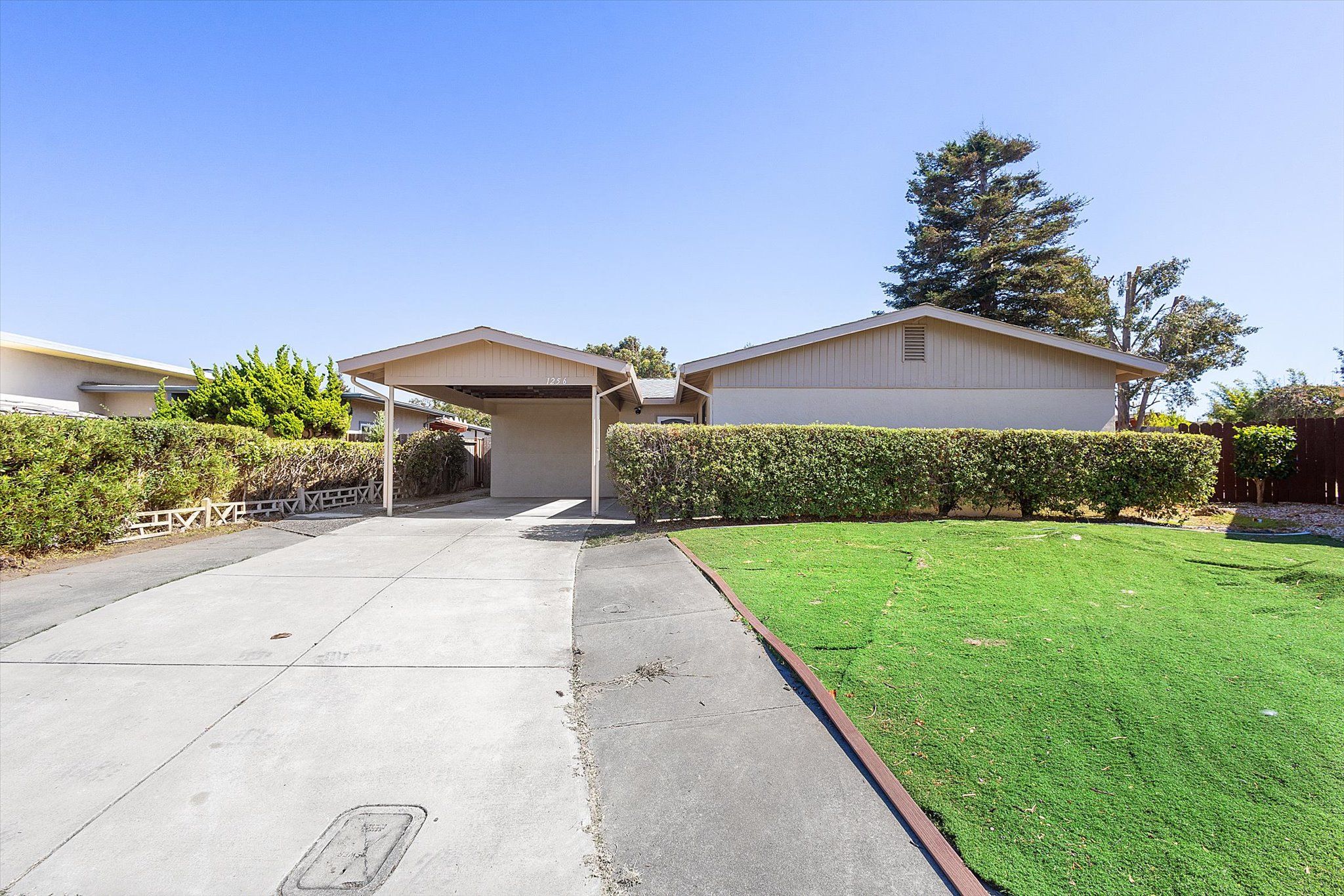 1256 Rosewood Way
