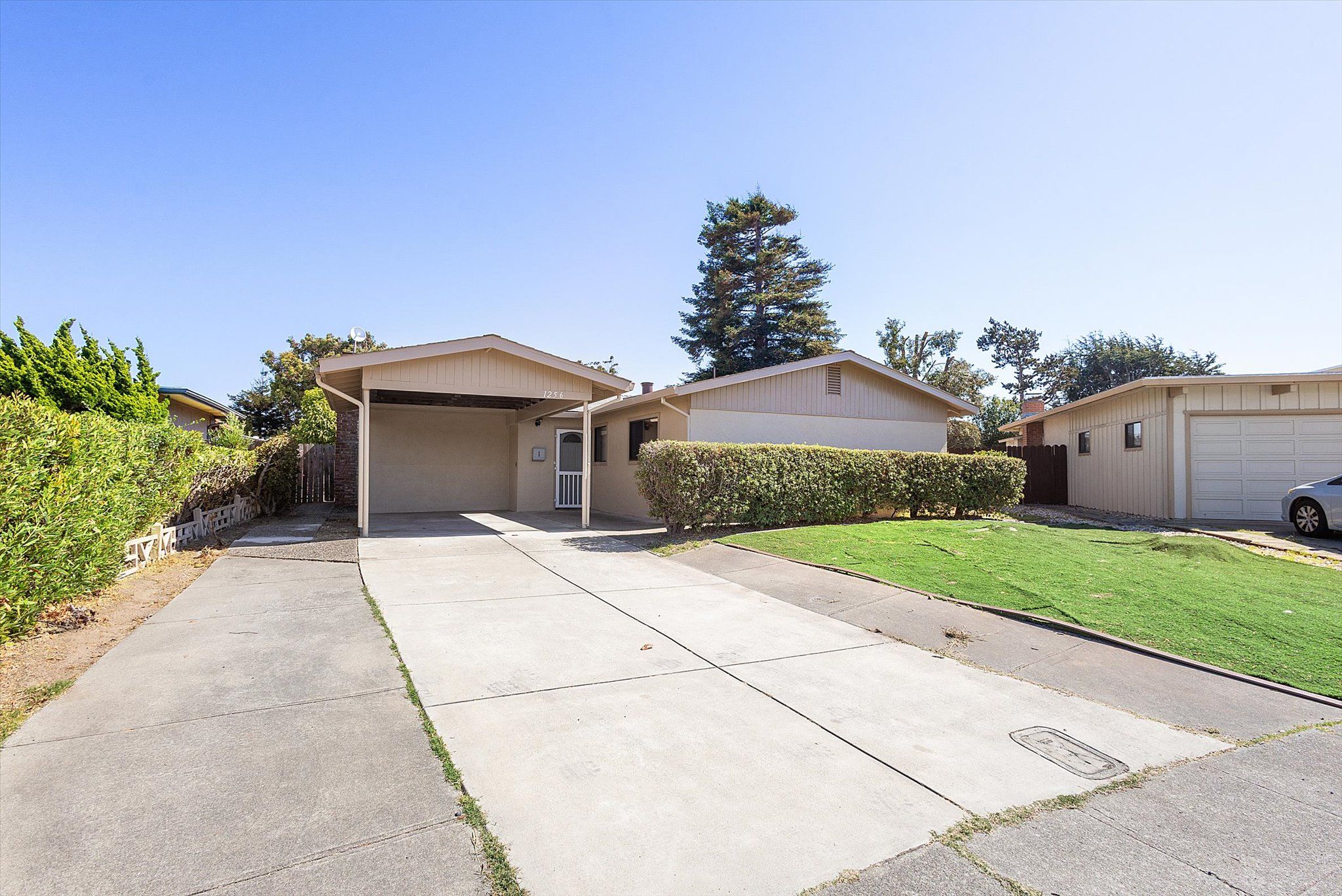 1256 Rosewood Way
