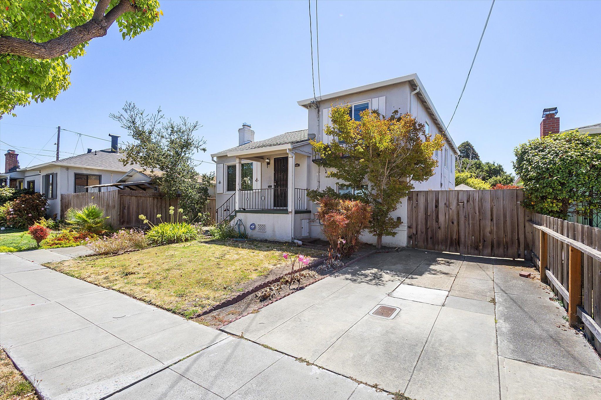 208 Pacific Ave