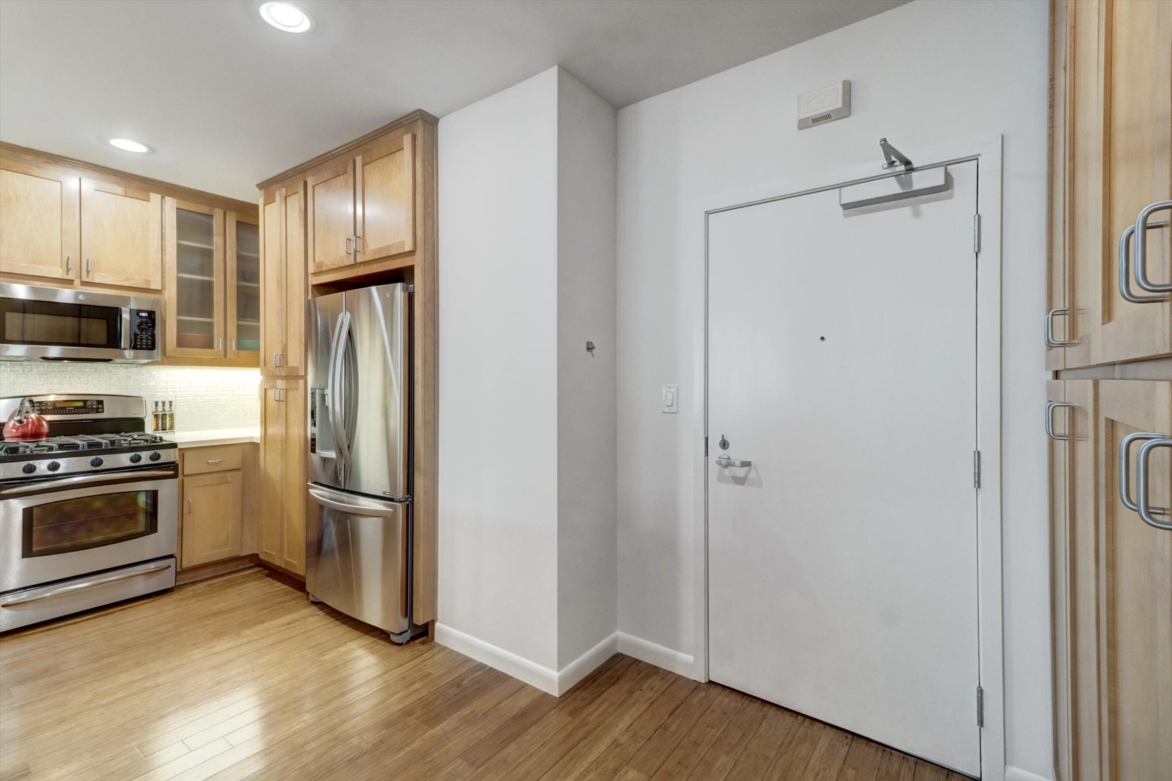 428 Alice St #629