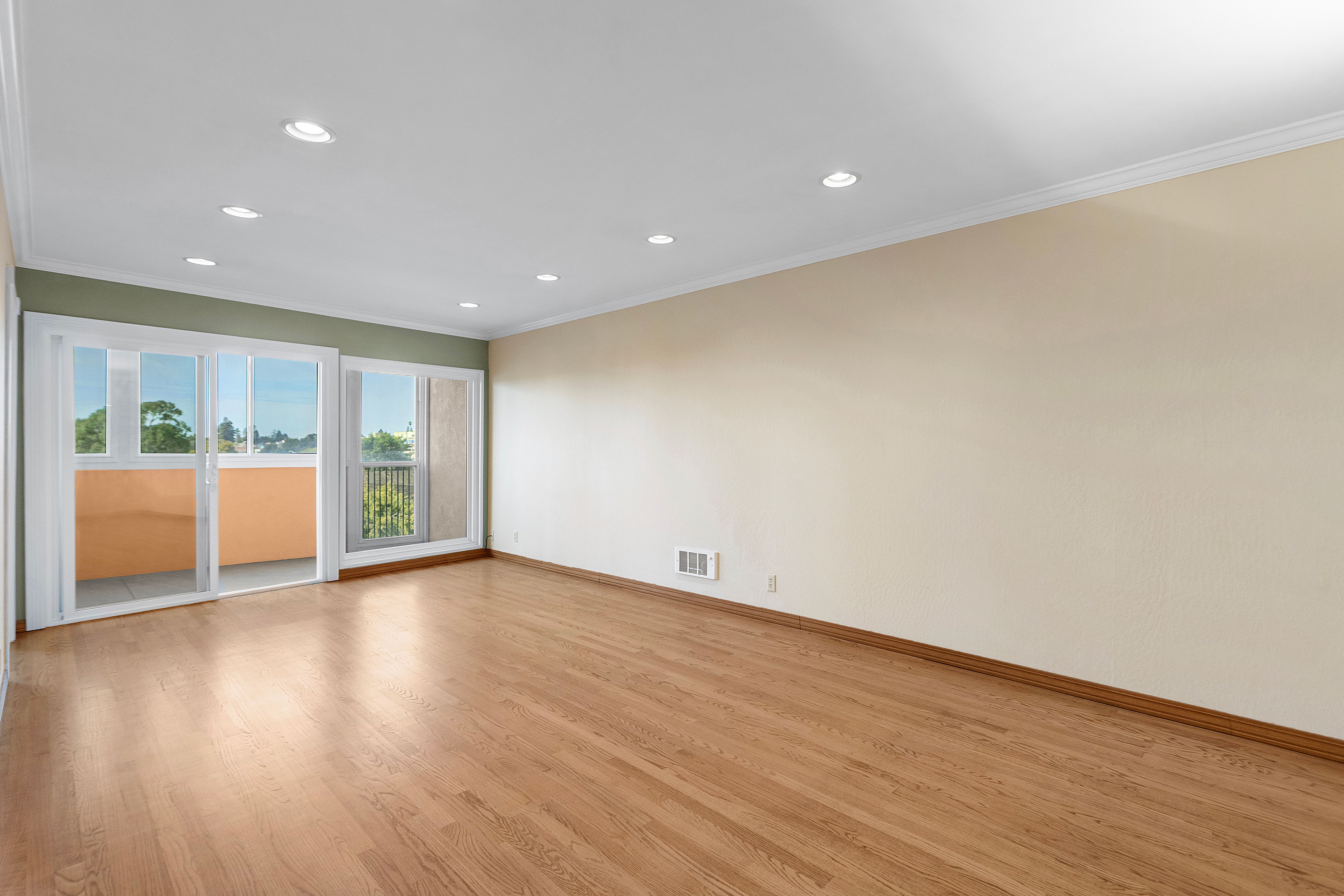 2137 Otis Drive #305