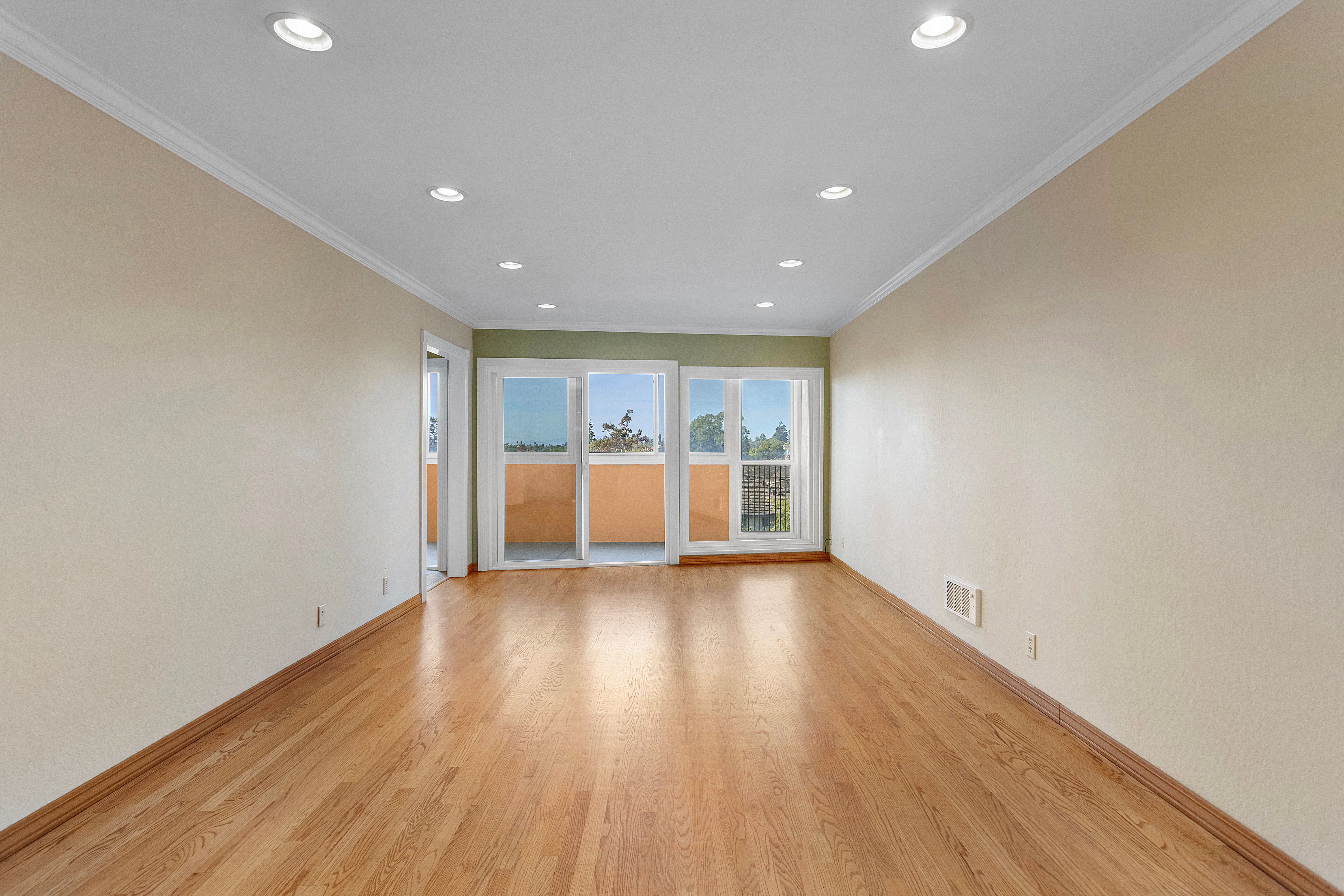 2137 Otis Drive #305