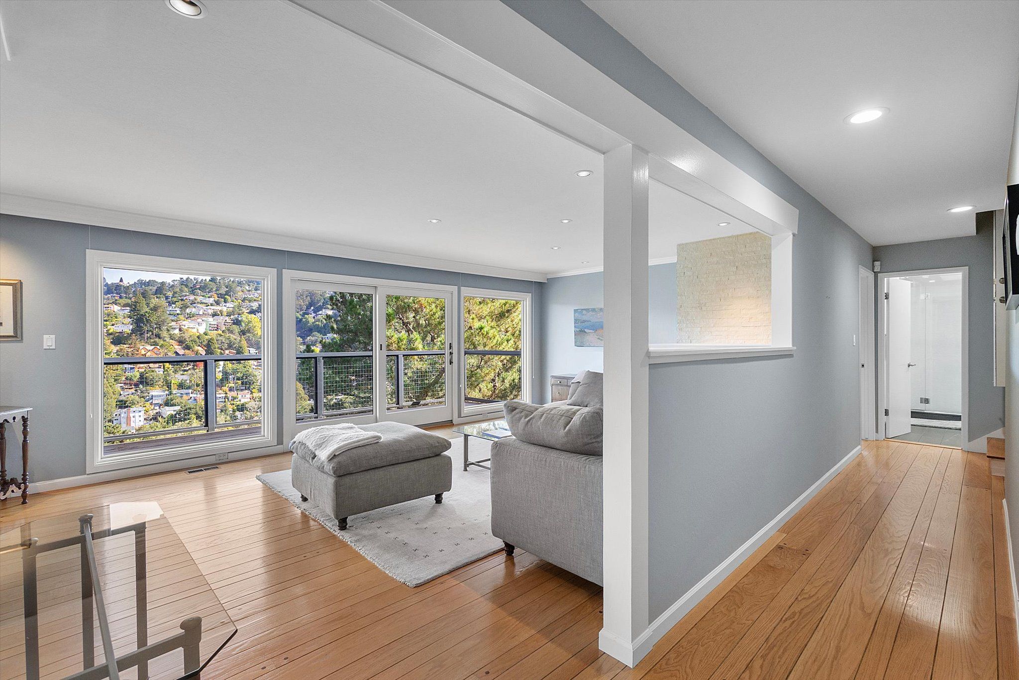 6140 Bullard Dr 