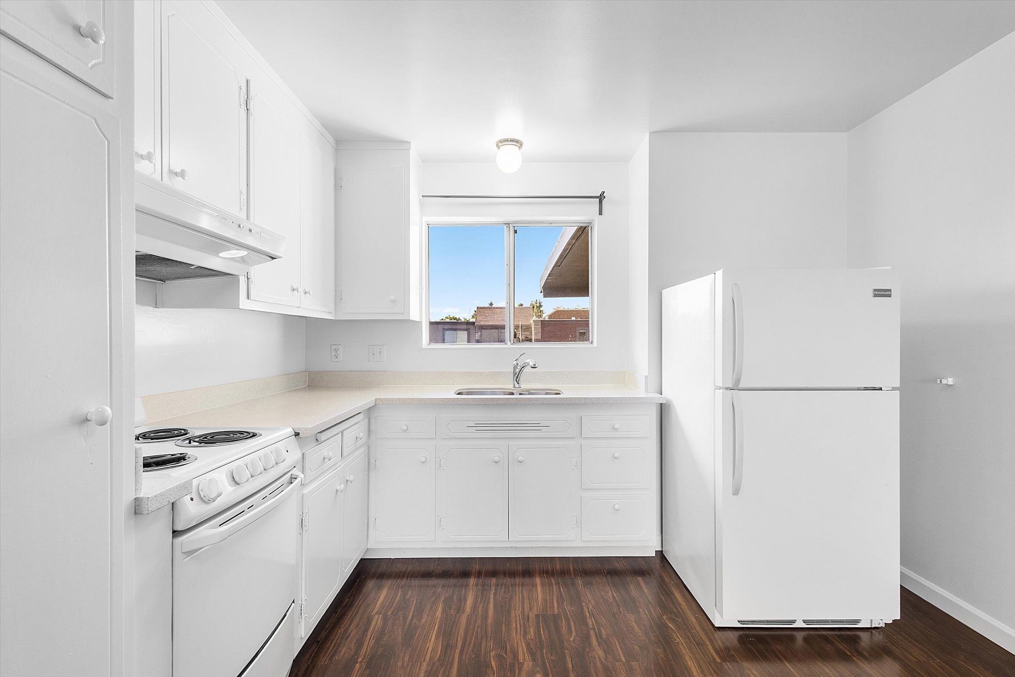 1836 Central Ave #J