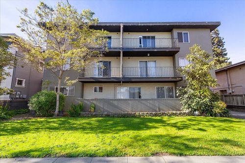 1836 Central Ave #J